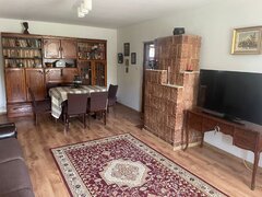 Frumusani, casa 6 camere 1000 mp teren DN4 2 centrale gaz 2 bucatarii